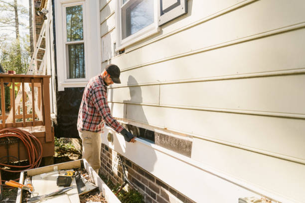Trusted Siding Repair service in Charlotte, NC - Creative Siding